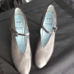 Put on your dancing shoes